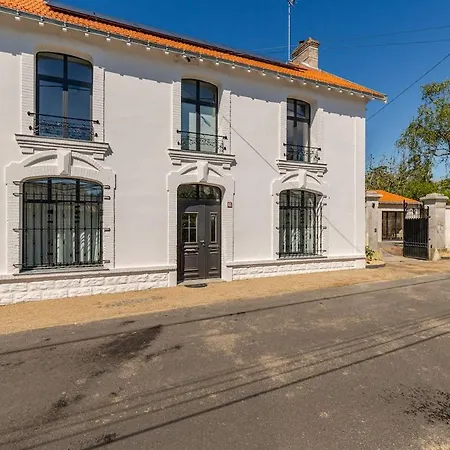 Maison Bois Roux Charme & Confort A 200m De La Villa