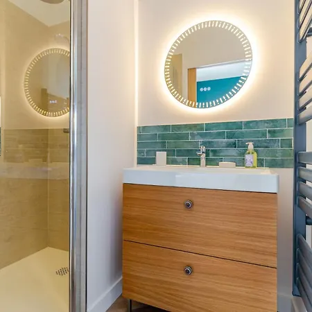 Maison Bois Roux Charme & Confort A 200m De La 别墅 *