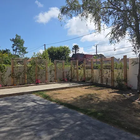 Вилла Maison Bois Roux Charme & Confort A 200m De La Префай