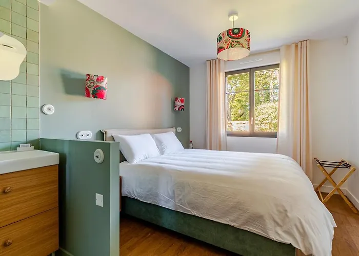 Maison Bois Roux Charme&confort à 200m De La