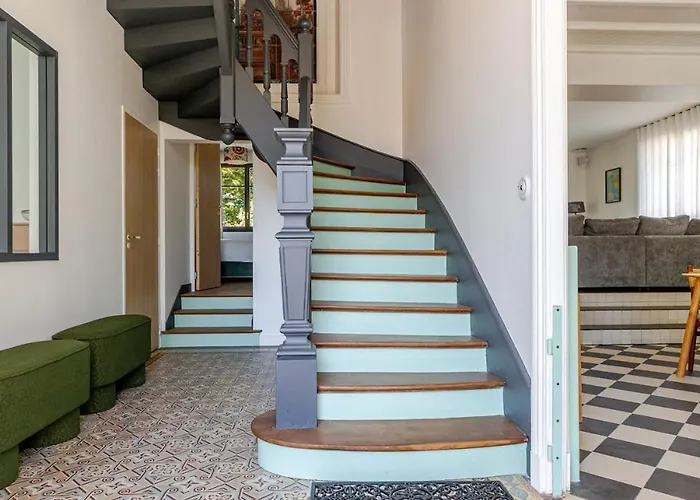 Maison Bois Roux Charme&confort à 200m De La Villa *